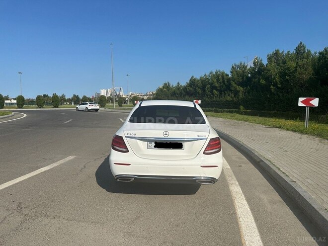 Mercedes E 300 4MATIC 2018, 148,200 km - 2.0 л - Bakı