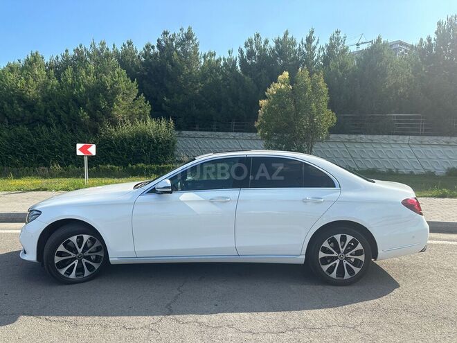 Mercedes E 300 4MATIC 2018, 148,200 km - 2.0 л - Bakı
