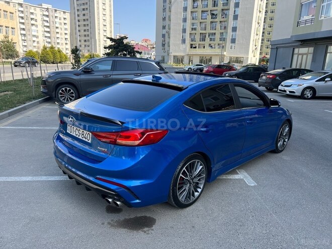 Hyundai Elantra 2016, 135,185 km - 1.6 l - Bakı