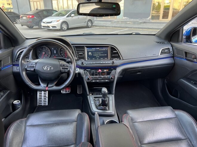 Hyundai Elantra 2016, 135,185 km - 1.6 l - Bakı