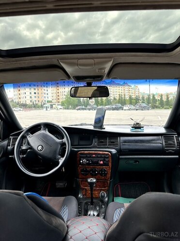 Opel Vectra 1996, 320,000 km - 2.0 l - Sumqayıt