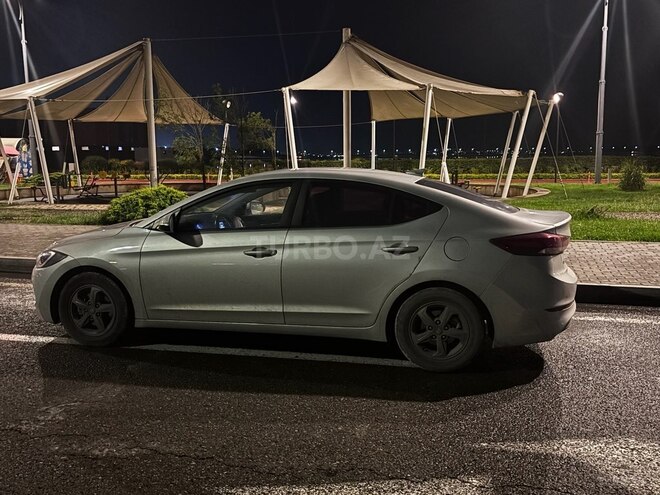 Hyundai Avante 2015, 186,215 km - 1.6 l - Bakı