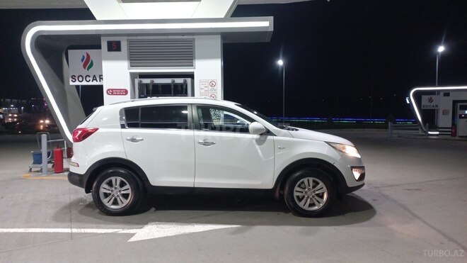 Kia Sportage 2013, 240,000 km - 2.0 l - Bakı