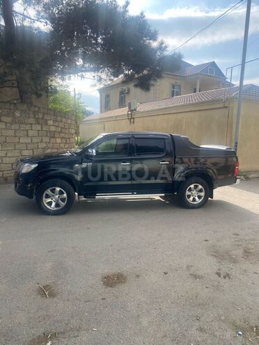 Toyota Hilux 2007, 263,000 km - 3.0 l - Bakı