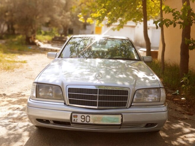 Mercedes C 180 1994, 255,656 km - 1.8 l - Bakı