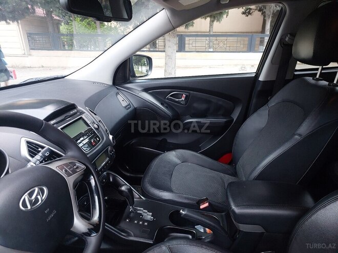 Hyundai ix35 2013, 286,000 km - 2.0 л - Bakı