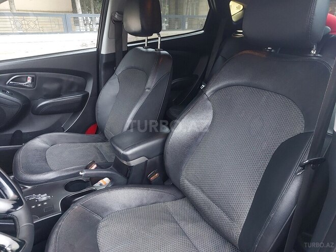 Hyundai ix35 2013, 286,000 km - 2.0 л - Bakı