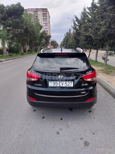 Hyundai ix35 2013, 286,000 km - 2.0 л - Bakı