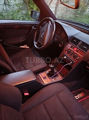 Mercedes C 180 2000, 100,000 km - 1.8 l - Xaçmaz