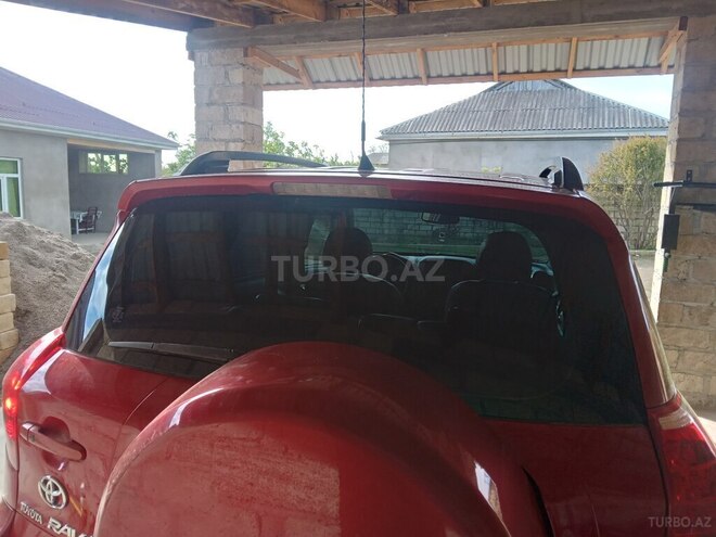 Toyota RAV4 2008, 221,275 km - 2.4 l - Qusar