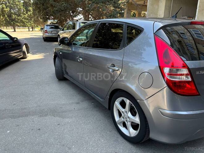 Hyundai i30 2011, 255,000 km - 1.4 l - Bakı