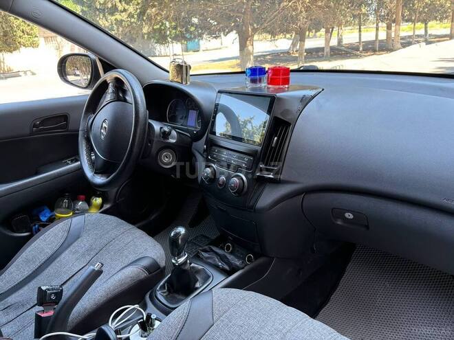 Hyundai i30 2011, 255,000 km - 1.4 l - Bakı
