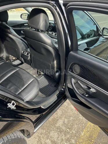 Mercedes E 200 d 2018, 136,000 km - 2.0 l - Bakı