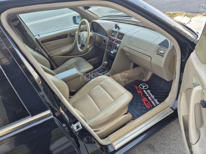 Mercedes C 230 2000, 350,837 km - 2.3 л - Bakı