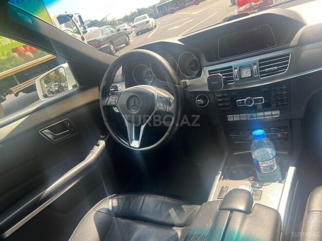 Mercedes E 220 d 2014, 279,800 km - 2.2 l - Bakı