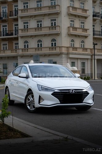Hyundai Elantra 2019, 128,500 km - 1.6 l - Bakı