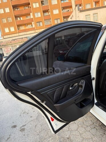 BMW 525 2002, 317,000 km - 2.5 l - Bakı