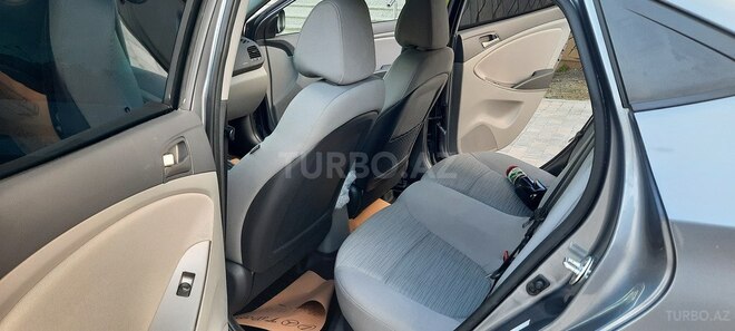 Hyundai Accent 2016, 84,000 km - 1.6 l - Bakı