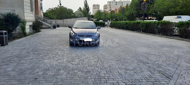 Hyundai Accent 2016, 84,000 km - 1.6 l - Bakı