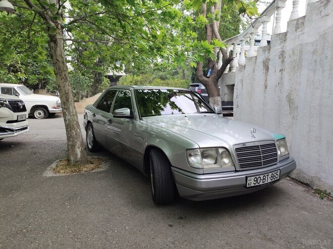 Mercedes E 200 1995, 500,589 km - 2.0 l - Bakı