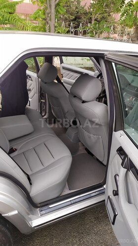 Mercedes E 200 1995, 500,589 km - 2.0 l - Bakı