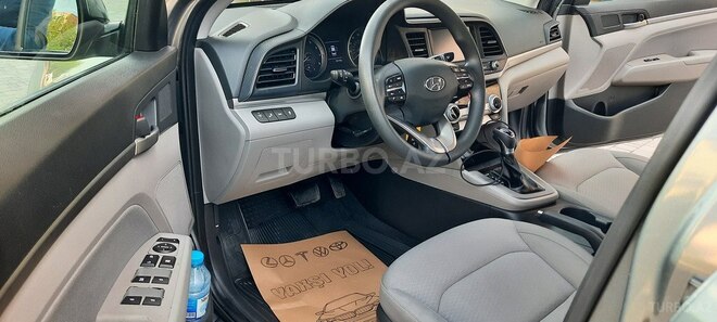 Hyundai Elantra 2018, 104,000 km - 2.0 л - Bakı