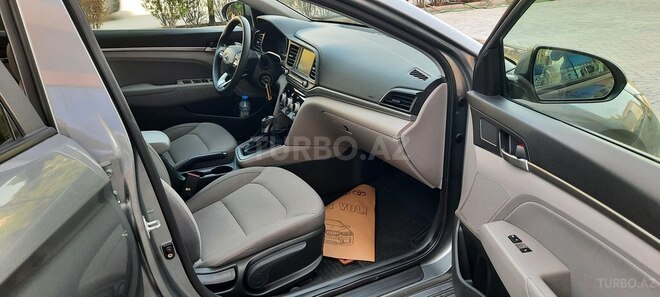 Hyundai Elantra 2018, 104,000 km - 2.0 л - Bakı