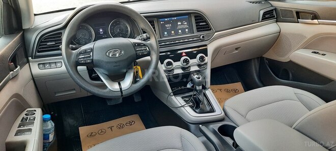 Hyundai Elantra 2018, 104,000 km - 2.0 л - Bakı