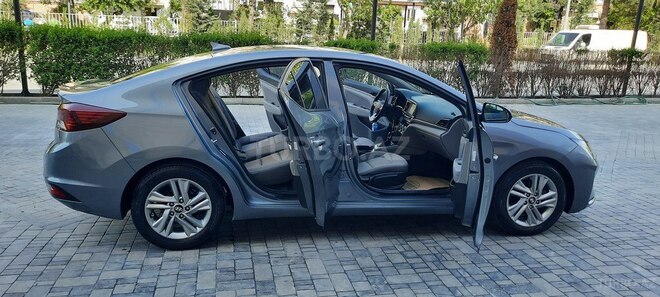 Hyundai Elantra 2018, 104,000 km - 2.0 л - Bakı