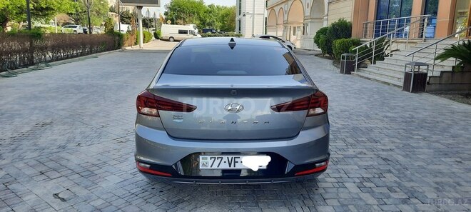 Hyundai Elantra 2018, 104,000 km - 2.0 л - Bakı