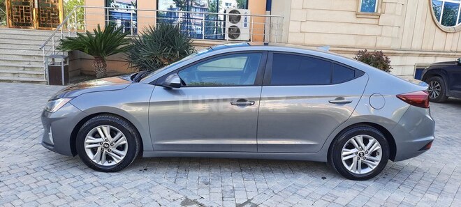Hyundai Elantra 2018, 104,000 km - 2.0 л - Bakı