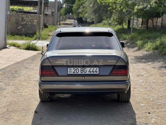 Mercedes E 220 1988, 453,000 km - 2.2 l - Gəncə