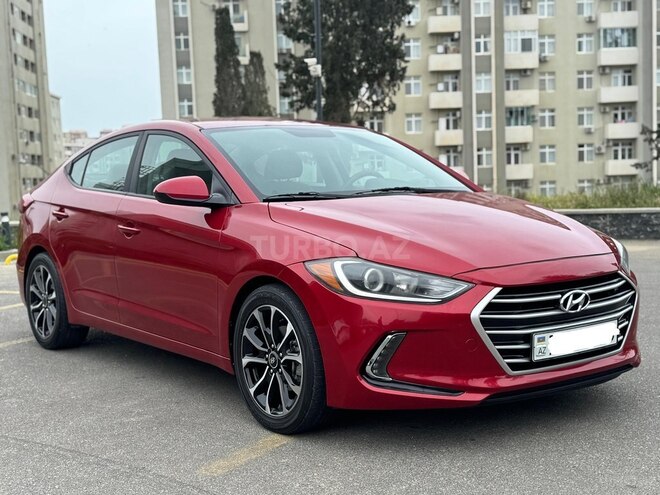 Hyundai Elantra-3