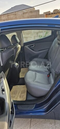 Hyundai Elantra 2015, 70,900 km - 1.8 l - Bakı
