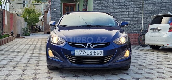 Hyundai Elantra 2015, 70,900 km - 1.8 l - Bakı