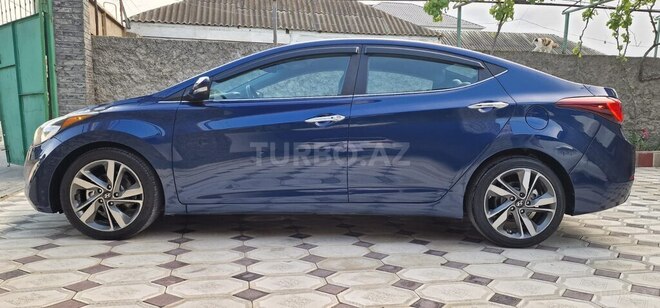 Hyundai Elantra 2015, 70,900 km - 1.8 l - Bakı