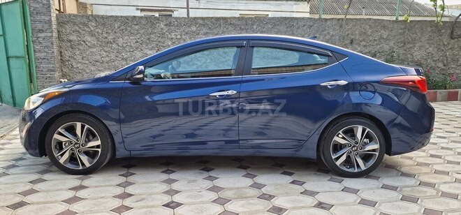 Hyundai Elantra 2015, 70,900 km - 1.8 l - Bakı