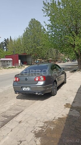 Volkswagen Passat 2005, 300,000 km - 2.0 l - Tovuz