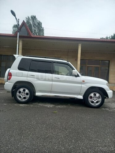 Mitsubishi Pajero io 2000, 250,000 km - 2.0 л - Ağdaş