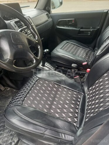 Mitsubishi Pajero io 2000, 250,000 km - 2.0 л - Ağdaş