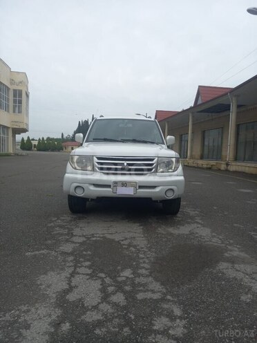 Mitsubishi Pajero io 2000, 250,000 km - 2.0 л - Ağdaş