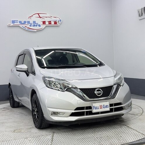 Nissan Note-1