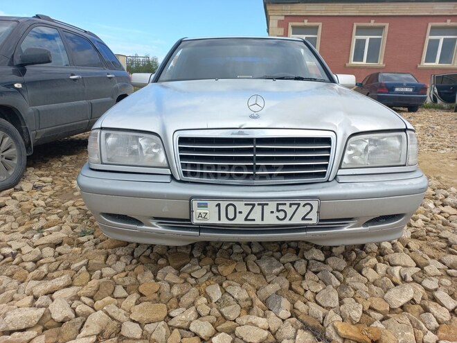 Mercedes C 180 1999, 324,324 km - 1.8 l - Bakı