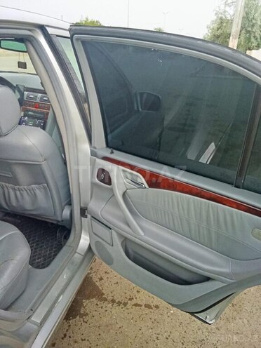 Mercedes E 320 2001, 275,000 km - 3.2 l - Sumqayıt