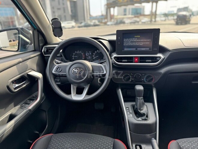 Toyota Raize 2022, 18,200 km - 1.2 l - Bakı