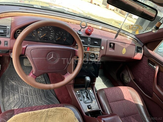 Mercedes C 200 1994, 65,000 km - 2.0 л - Bakı