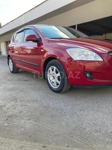 Kia Ceed 2008, 270,000 km - 1.4 л - Gəncə