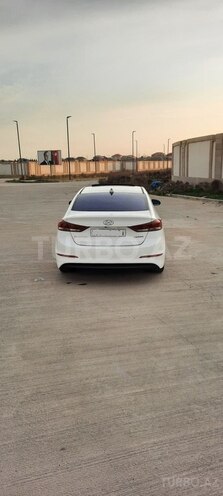 Hyundai Elantra 2016, 120,000 km - 2.0 л - Bakı