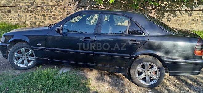 Mercedes C 180 1998, 300,000 km - 1.8 л - Gəncə