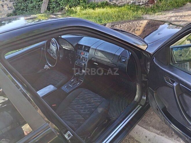 Mercedes C 180 1998, 300,000 km - 1.8 л - Gəncə